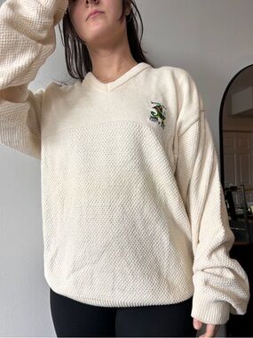 Cream V-Neck Textured Women's Sweater - Vintage